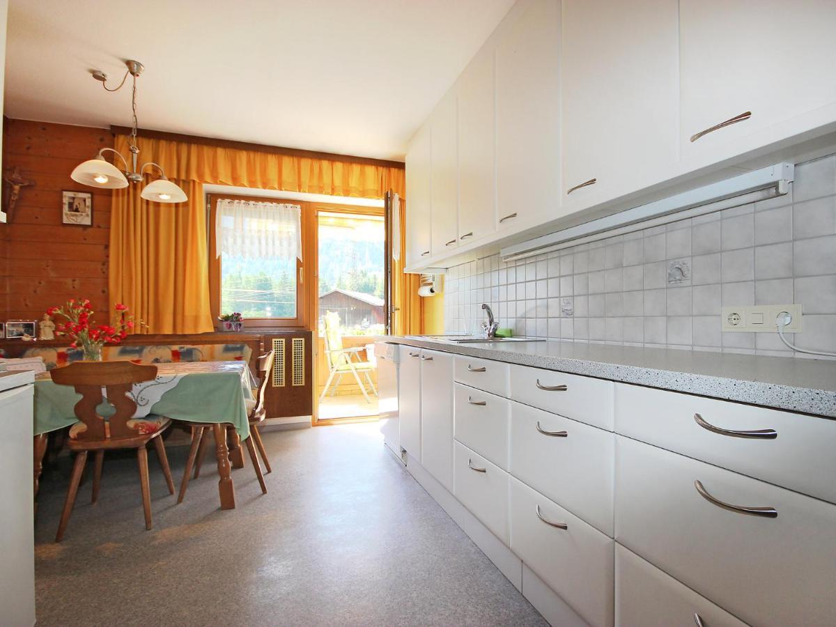 Apartment Arlberg By Interhome ซังคท์อันทอนอัมอาร์ลแบร์ก ภายนอก รูปภาพ