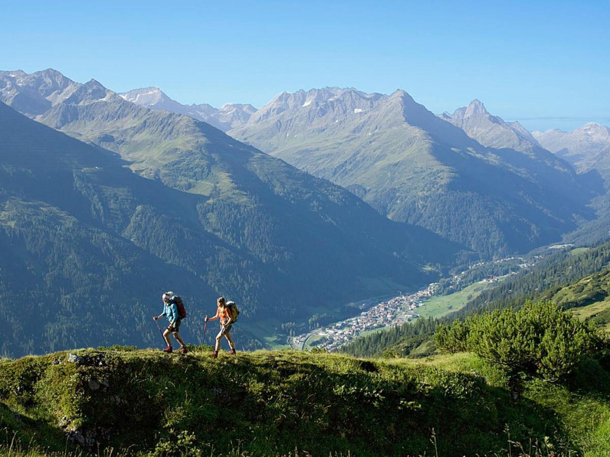 Apartment Arlberg By Interhome ซังคท์อันทอนอัมอาร์ลแบร์ก ภายนอก รูปภาพ